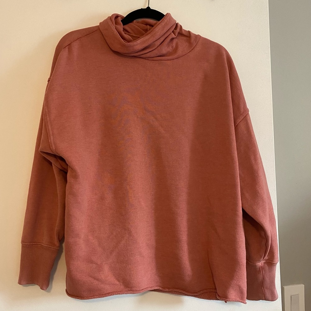 Aerie pink pullover cowl neck sweatshirt!